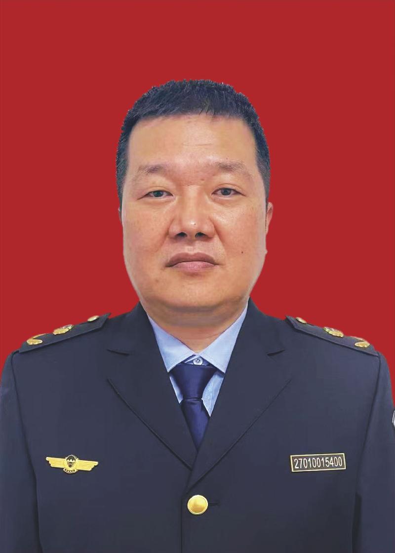李斌